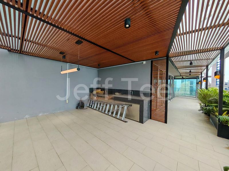 5 Bed Condo for Rent in  UIC Building - Image 5